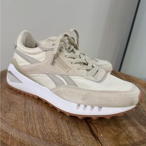 Reebok Women's Cream Sneakers